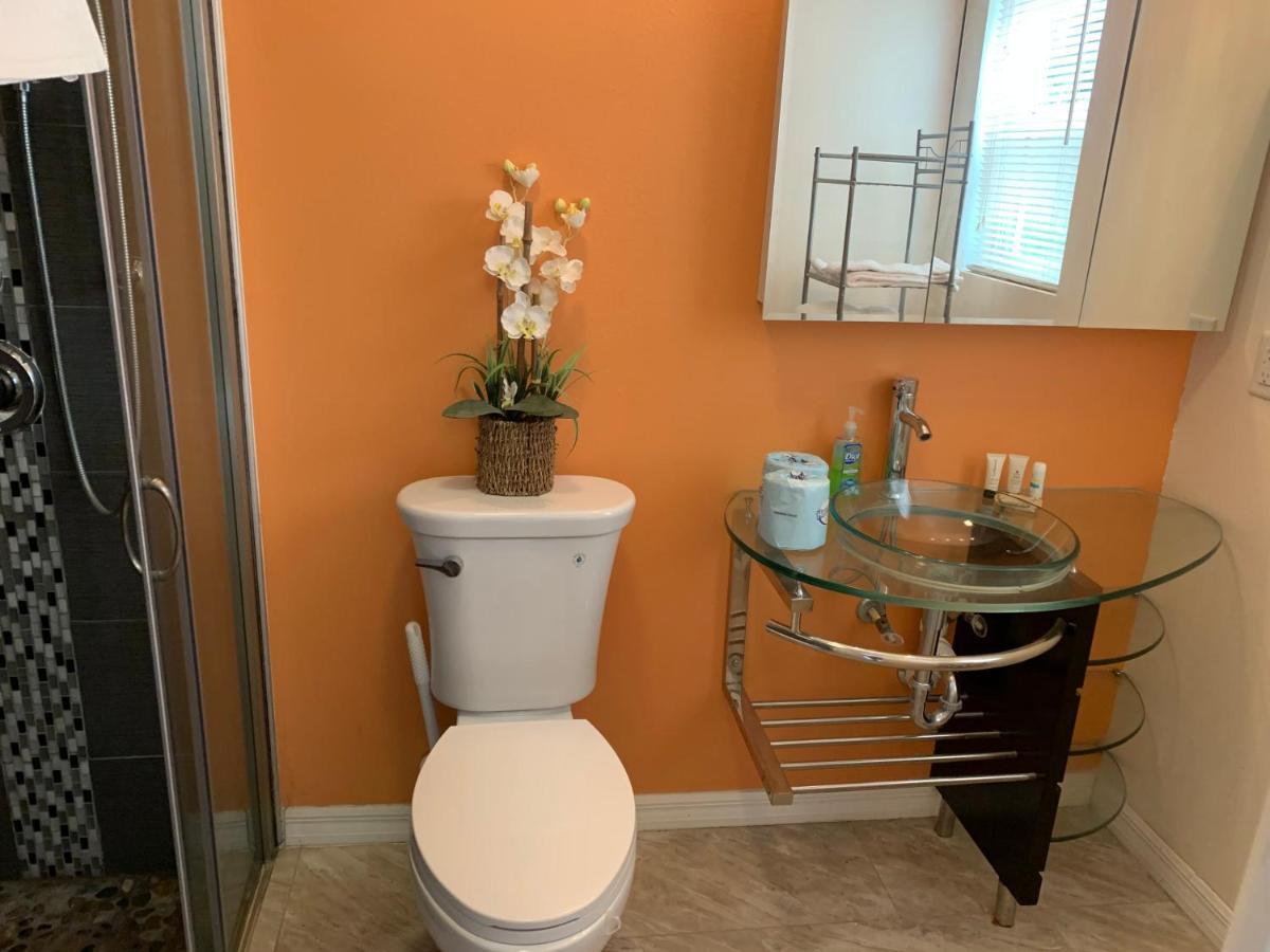 ~ Cozy In-Law Apartment Close To Siesta Key ~ Sarasota Exteriör bild